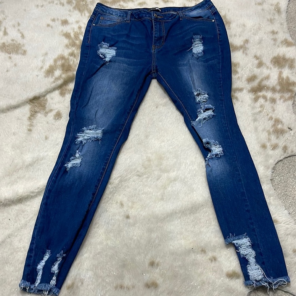 Fashion nova skinny jeans